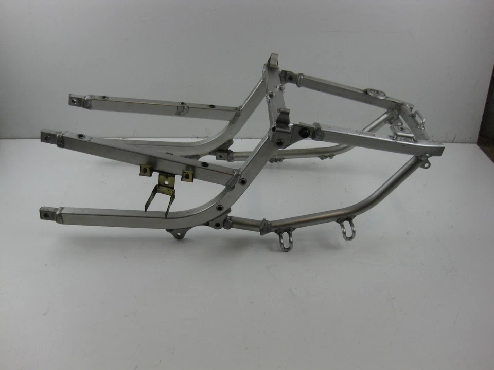 Suzuki GSXR 600/750 SRAD Année 96-99 Cadre Arrière Cadre D'Aide - Photo 1/4