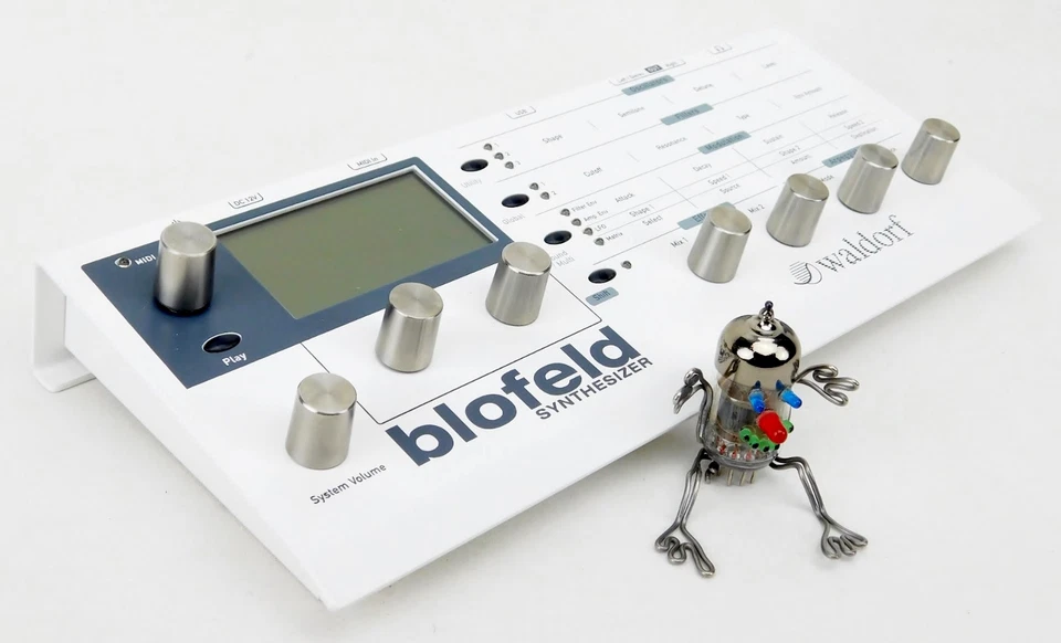 Waldorf Blofeld Desktop Synthesizer Weiß + Fast neuwertig + 1,5Jahre Garantie - Bild 3 von 4