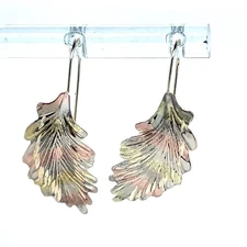 14k Tri Colored Gold 1-1/8” High Diamond Cut Leaf Earring Wire Earrings .7 Grams