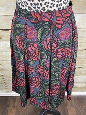 LuLaRoe Madison Skirt Pleated Pockets A-line Size EXTRA SMALL - NWOT