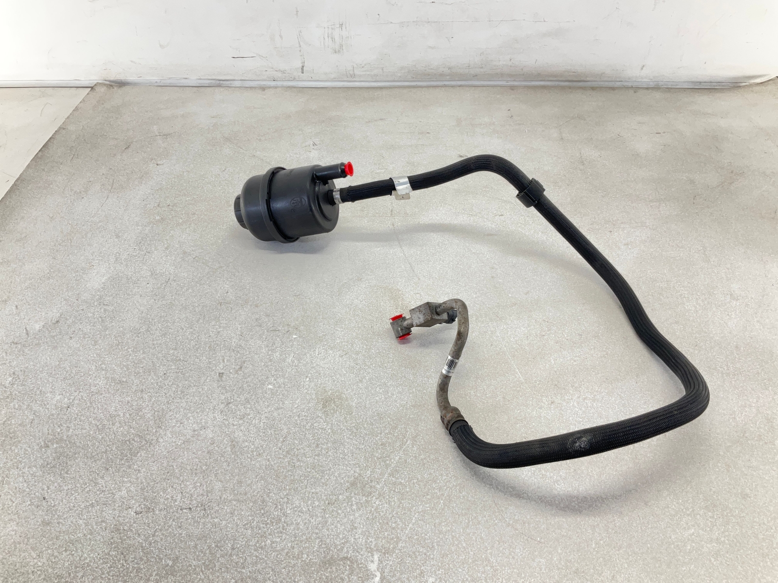 17-20 MASERATI Levante Power Steering Fluid Oil Tank W/ Hose CM