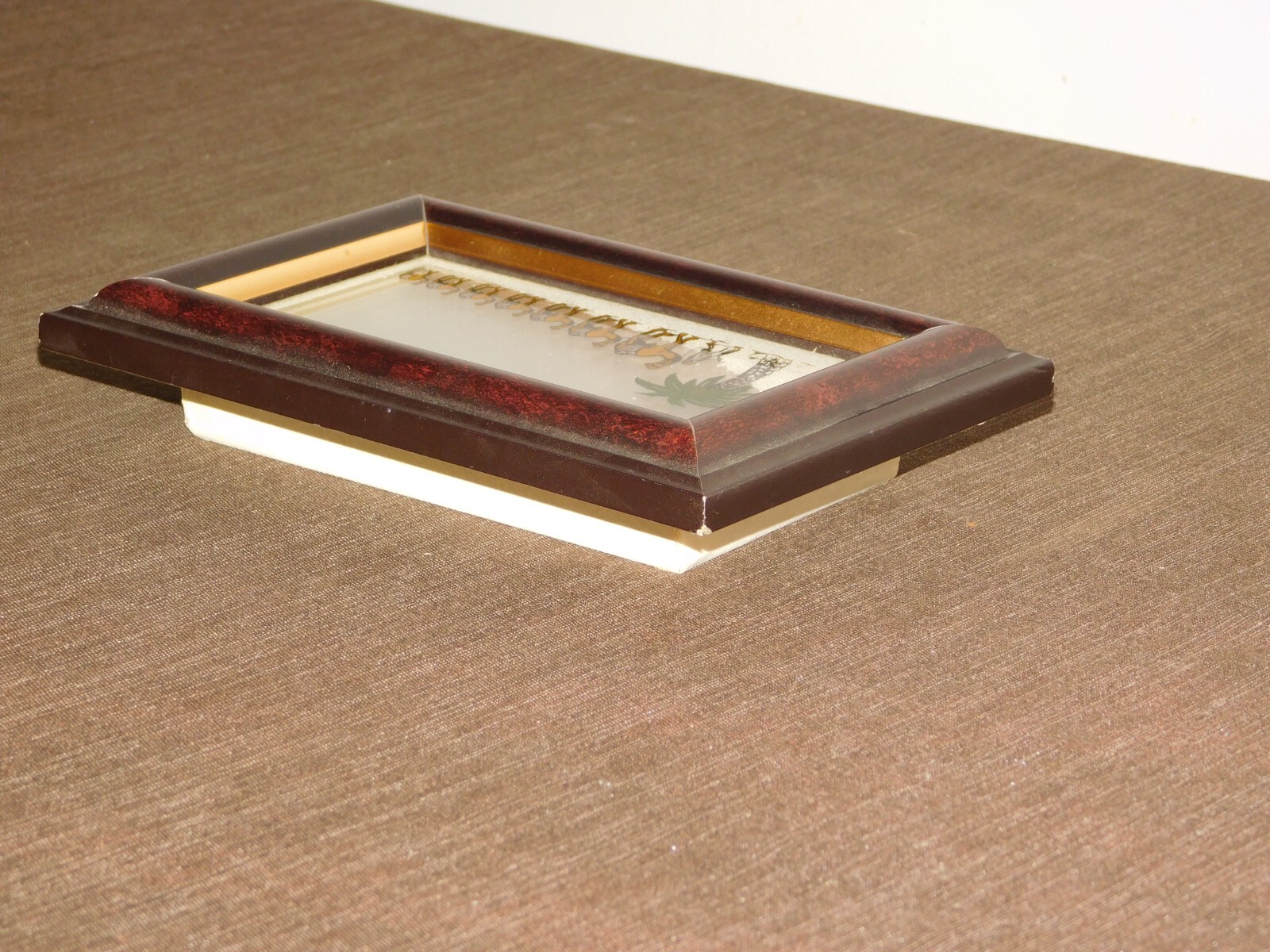 VINTAGE HANDMADE  7" X 5" U. A. E. SAND FROM 7 EMIRATES CAMELS FRAMED SOUVENIR