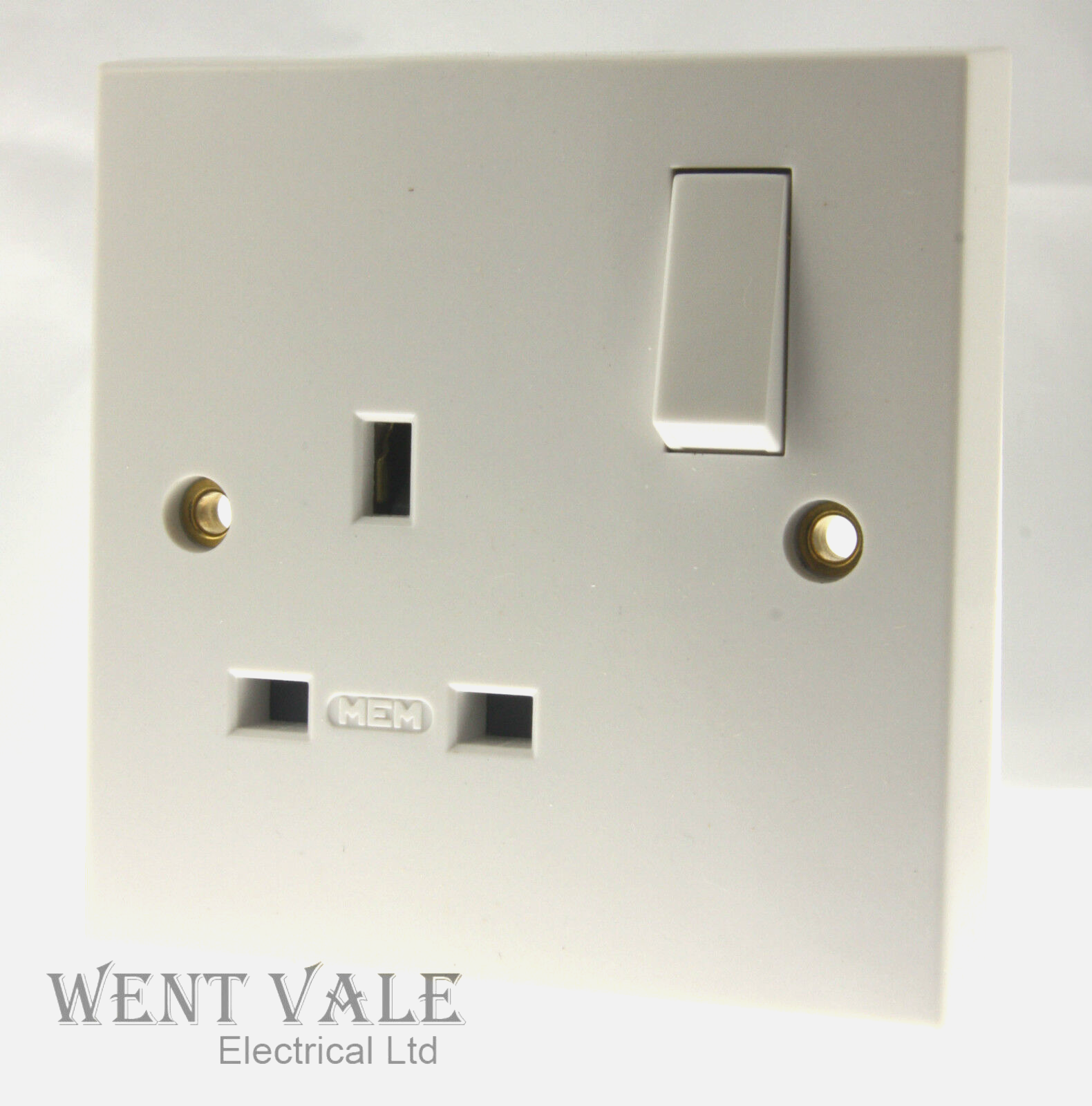 MEM Intra Range - M621 - 13a Single Double Pole Switched Socket New