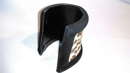 Bracelet Manchette Vintage En Cuir Poulain Et Daim Noir - Années 80, Non Signé, Occasion Dans Son Jus