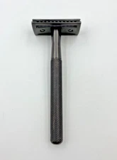 Manscaped The Plow 2.0 Double-Edge Single Blade Safety Razor