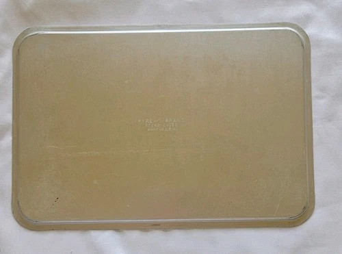 Rare Vintage Pyrex Metal Space Saver Lid Cover 550MC Aluminum Top Freezer Lid