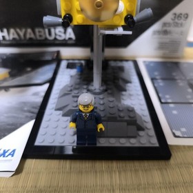 LEGO 21101 CUUSOO Hayabusa Asteroid Probe Complete with Box Manual & Minifigure