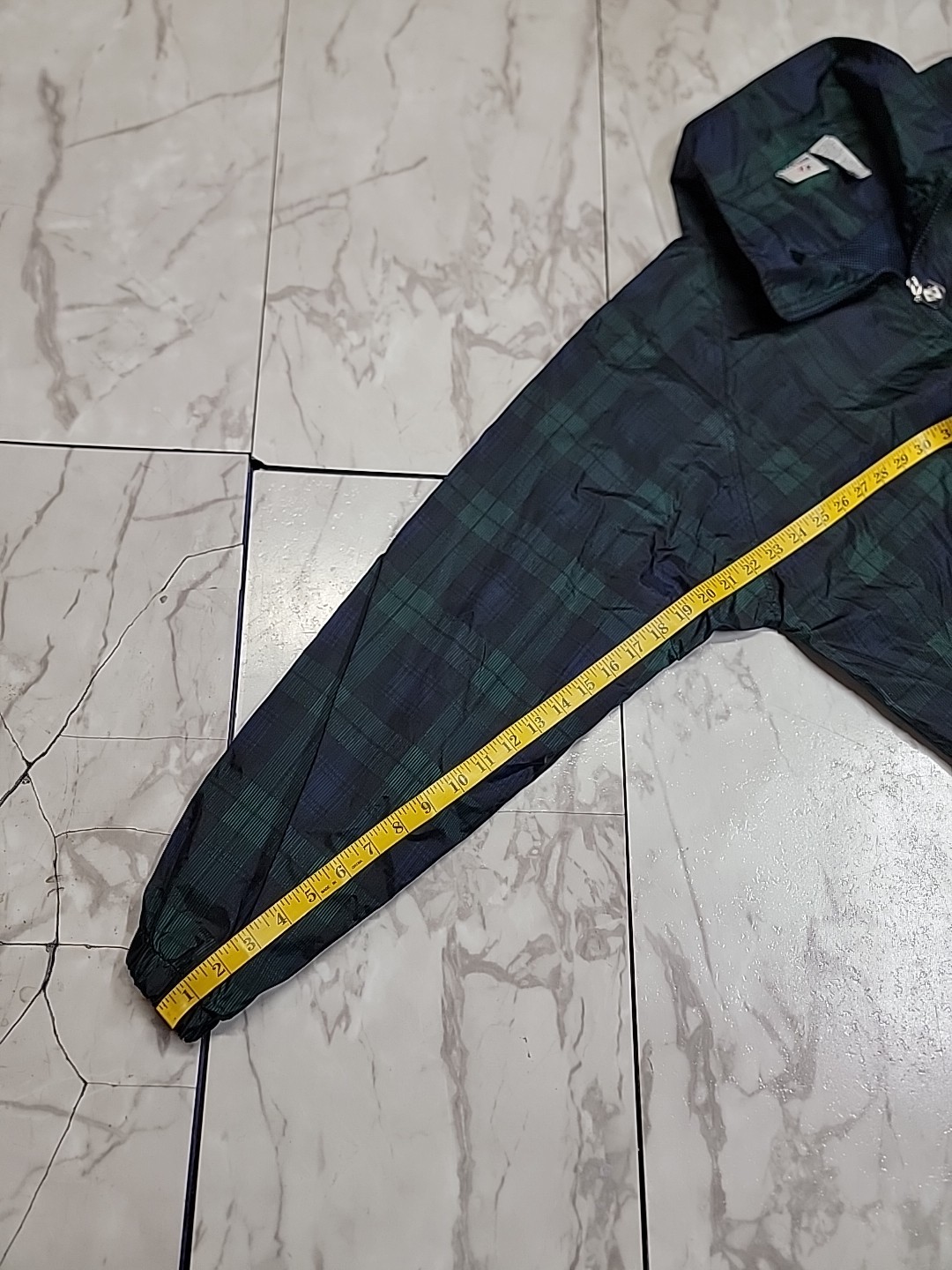 Vintage Jerzees Black Watch Pattern Windbreaker L… - image 4