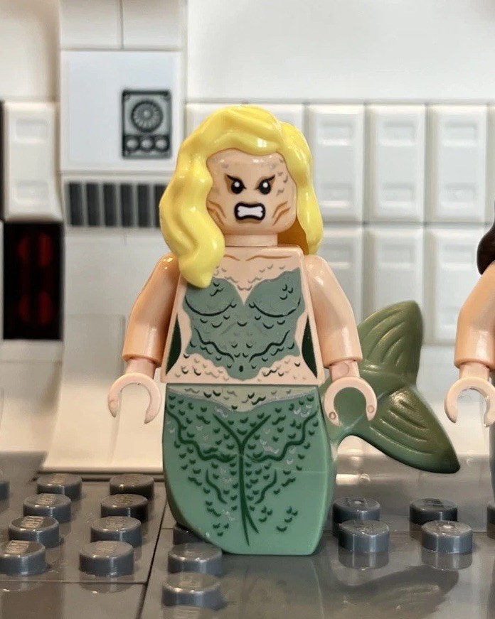 LEGO® Syrena Mermaid & Curved Tail Mermaid POC025 POC020 4194