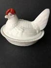 Vintage WESTMORELAND Milk Glass Hen On Nest SPLIT TAIL Dish Trinket Jewelry EUC