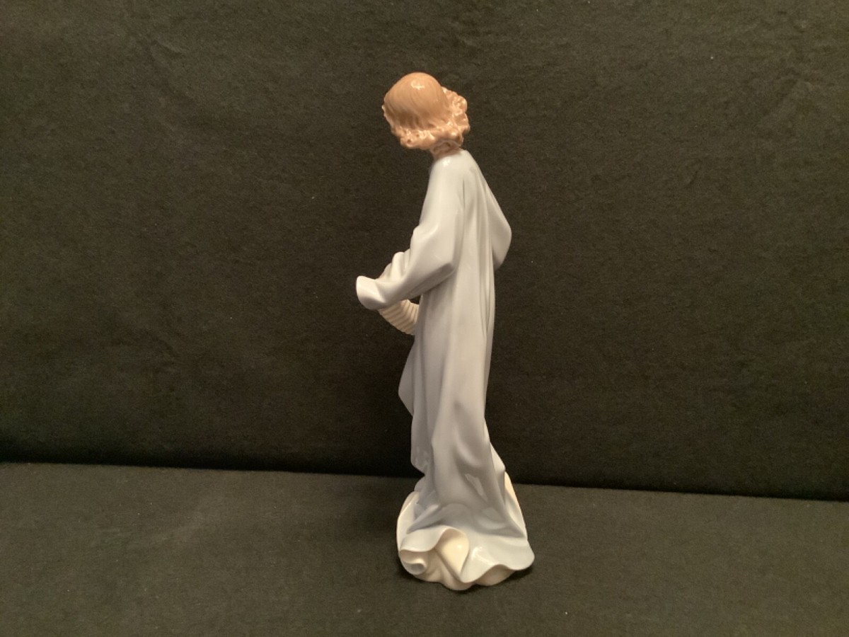 Lladro #1323 