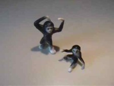 VINTAGE 1960'S MINIATURE BONE CHINA FAMILY OF GORILLAS