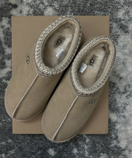 UGG Tasman Women s Beige Suede Sheepskin Lined US 9 fits like 7