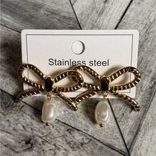 Stainless Steel Gold Bow Hair Clip with Pearl Accent and Beaded Details