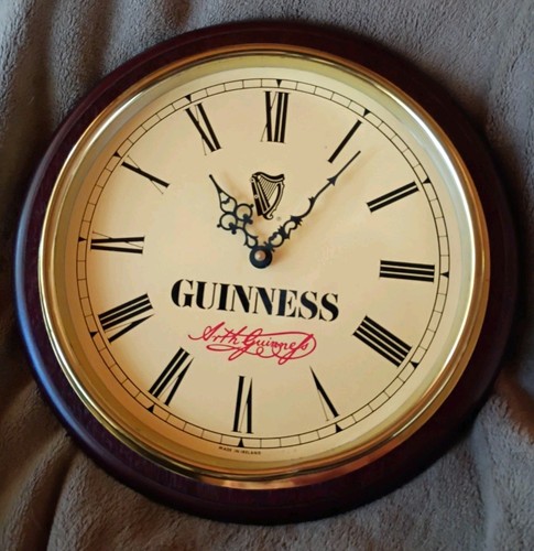 ARTHUR GUINNESS VINTAGE PUB BAR WALL CLOCK - Made In Ireland - MISSING GLASS -