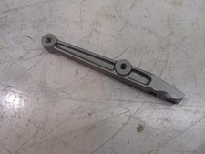 Support garde boue avant gauche (Ducati - 939 Hypermotard Sp 939 2016 - 2018)