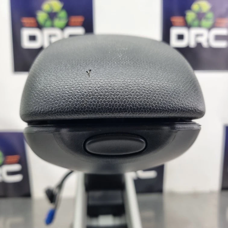 MINI COUNTRYMAN 5DR R60 COOPER SD 2010-2016 CENTRE CONSOLE ARM REST WITH LED - Image 4 of 4