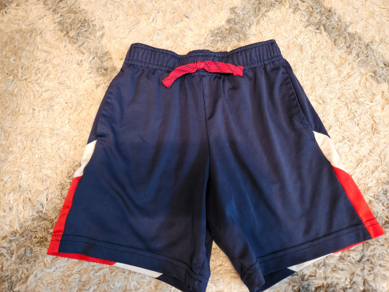 Jumping Beans brand size 5T shorts (blue)