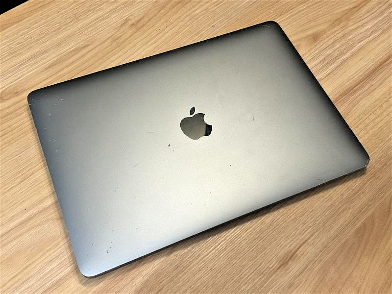 Apple MacBook Pro M1 13