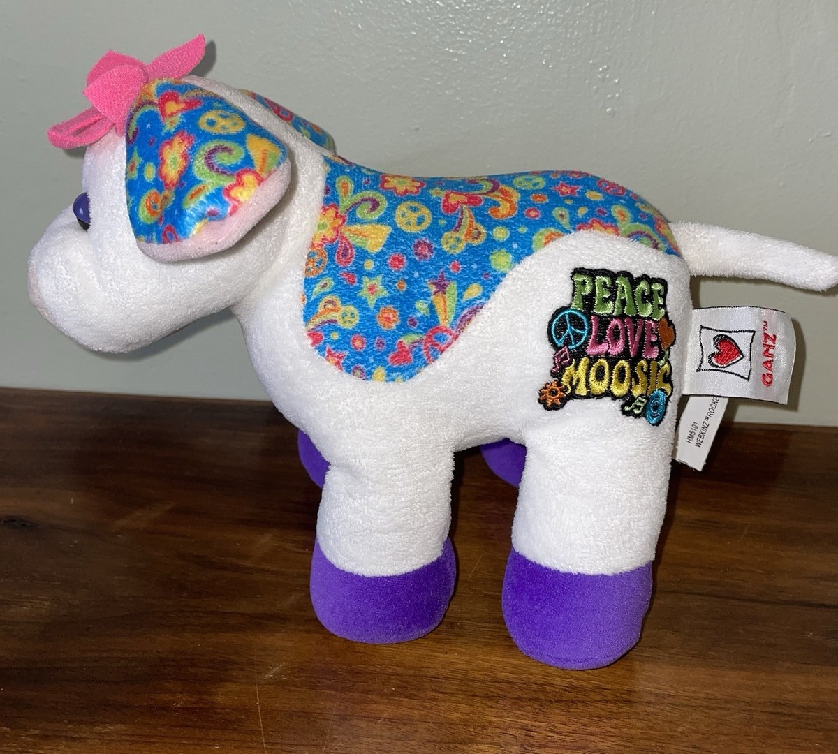 Ganz Webkinz Rockerz Cow HM5101 Peace Love Moosic Hippie Stuffed