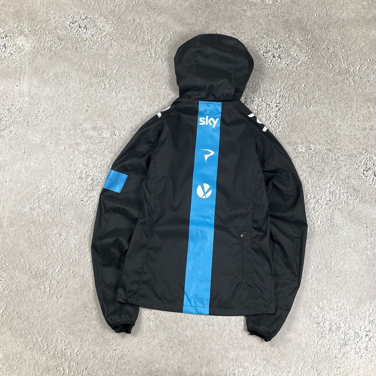 Rapha Men's Cycling Packable Lightweight Hooded TEAM SKY Pro Rapha Men's Cycling Packable Lightweight Hooded TEAM SKY Pro