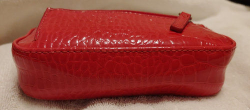 Mini Wristlet Wallet Liz Claiborne LC Red PVC Faux Crocodile Leather - Picture 9 of 12
