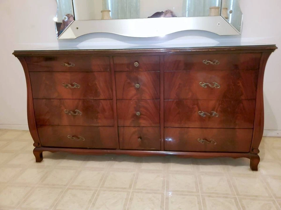 Antiguo libro Hinesman y Hamin años 50 5 piezas muebles de dormitorio de caoba combinados Foto 3 de 4