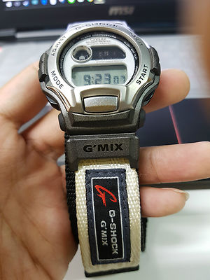 G-Shock Vintage Metallic-Gray White Hip-Hop BPM Counter Cloth Band 