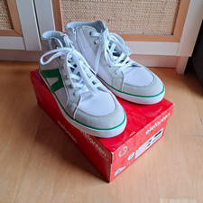 Neue Elefanten Leder-Sneaker Gr. 36   ungetra...