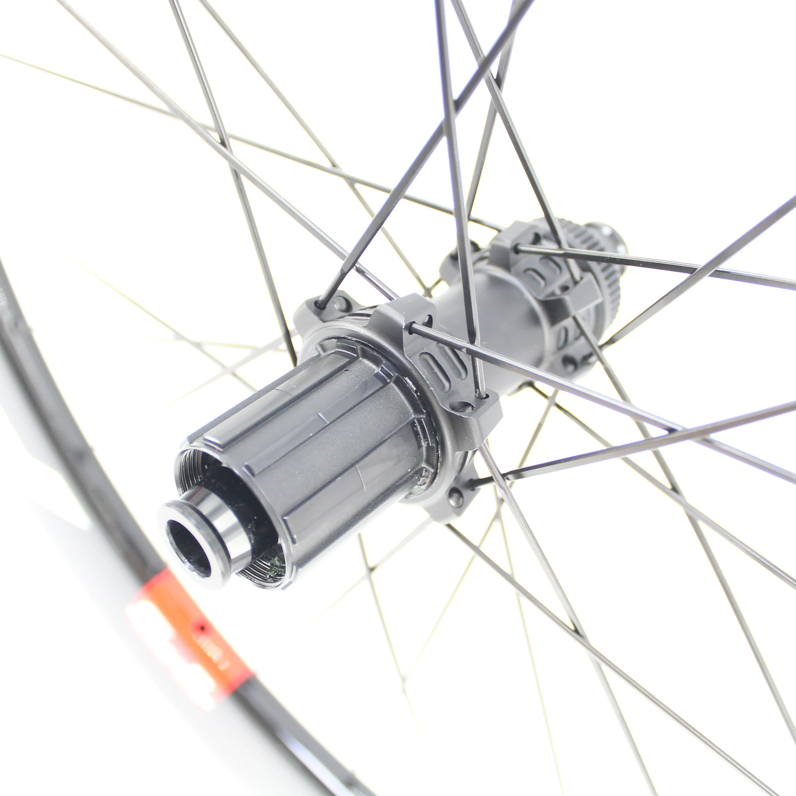 Set ruote 700C in carbonio per bici da strada foto 5