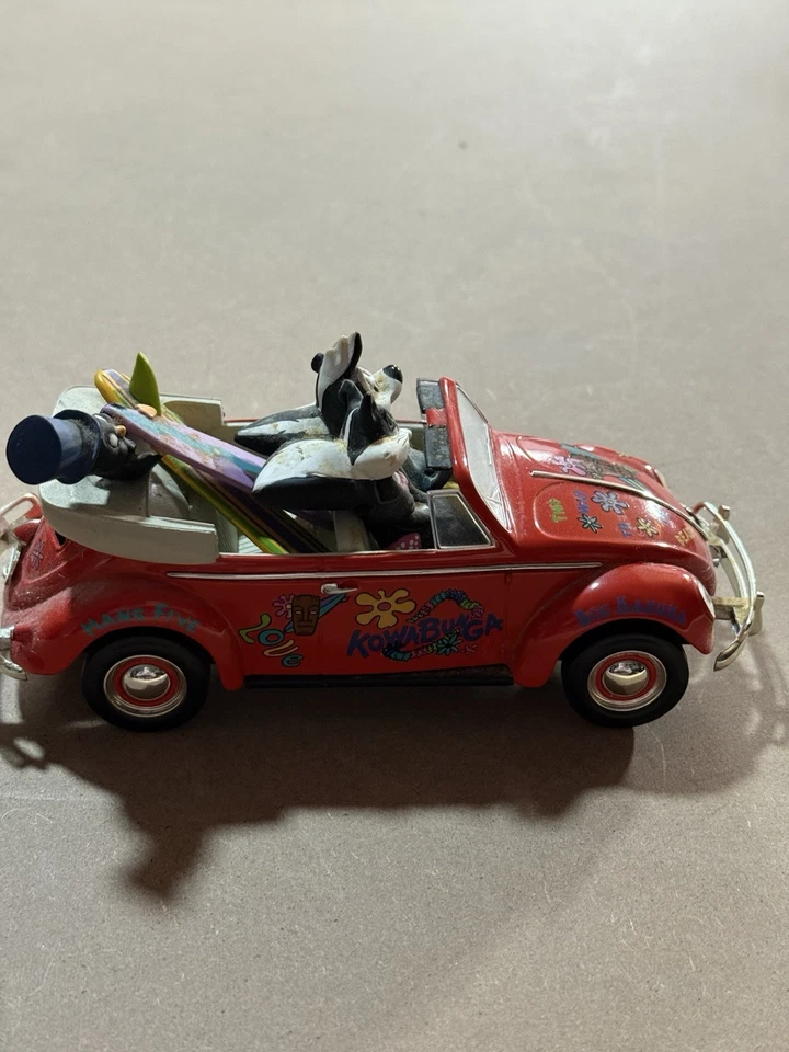 Volkswagen Beetle Pepe LePew - Imagem 2 de 4