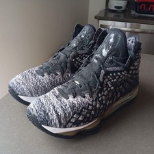 Nike LeBron 17 In The Arena Mens Size 10