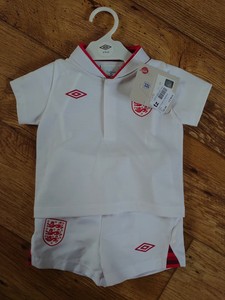 england football kit age 6
