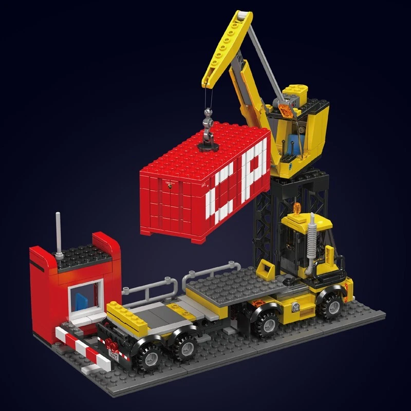 Mould King 12027 Diesel Locomotive Train Trailer Building Block Remote Toy - Image 4 of 4