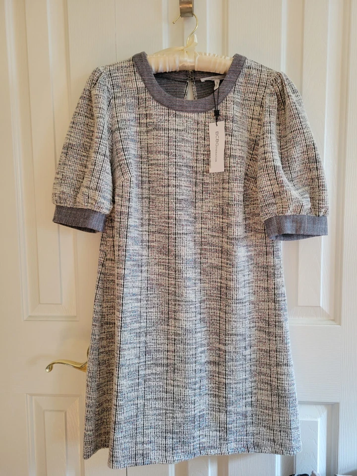 BCBGeneration Women's Pleated Short Sleeve Pleated Knee Length Dress - Image 3 of 4