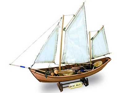   Holzmodellschiff  Französische Fischerboot, Doris Saint Malo   Modell 19010...
