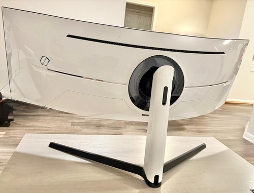 CG95 Series Business Monitor Edit product model C49G97TSSN (It doesn't turn on) - Picture 5 of 6