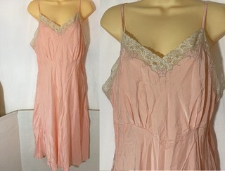 Rare Vtg 42/XL 40s Full Slip Dress Rayon Peach/Pink Beige Lace Yolande Embroider