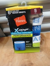 Hanes 6 Pairs Of Tagless Boxer Briefs NWT Boy's Size Small 6-7