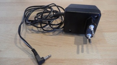 AC DC Adapter Netzgerät Netzteil Adaptor Model PC-0310-DVD   3,0V -  1000mA  n7