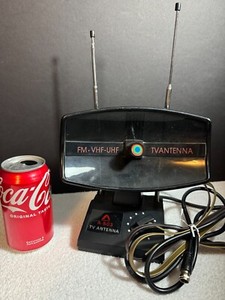Vintage-Audiotek A-503 Multi Channel Indoor Color TV Antenna