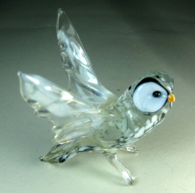 blown glass  bird  polar  owl open wings  murano figurine ornament white  3.0''