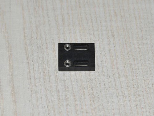 Adaptador/Slider/Mounting Soporte Para Lenco L70 Headshell - Ebony Wood - Nuevo - Imagen 2 de 4
