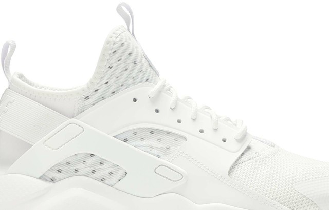 air huarache run ultra triple white