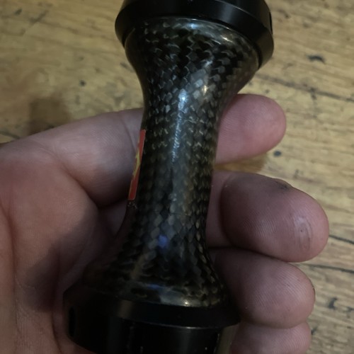 Mavic Carbon Fiber Front Hub 16 Holes - Picture 5 of 7
