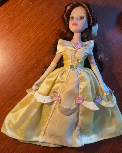 Disney Beauty & Beast Belle Porcelain Keepsake Doll 15" Vintage 2002