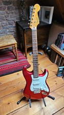 Fender Squier Classic Vibe '60s Stratocaster in Candy Apple Red 2020