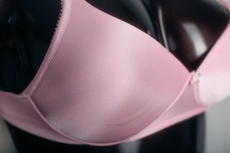 Sujetador Bestform Vintage Retro 38C Rosa Copa Suave Ligeramente Acolchado Demi Inalámbrico Rosa Foto 3 de 4