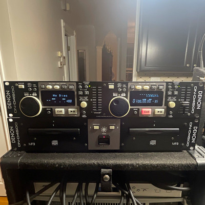 Denon DN-D4500 Dual CD/MP3 DJ Player Loop Pitch +/-100% Black Rackmount