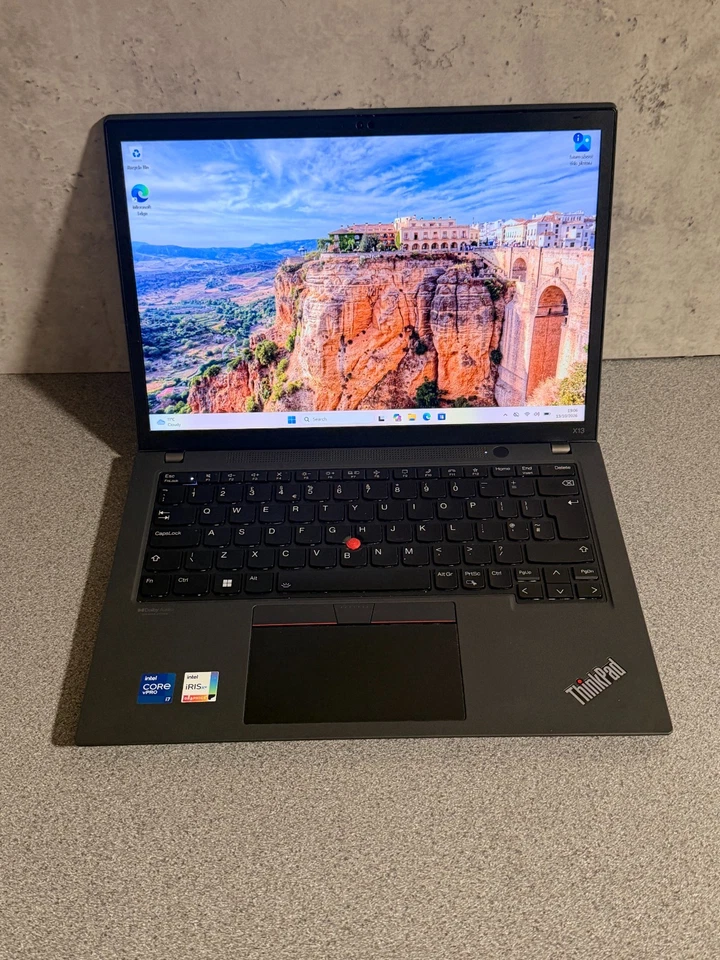 Lenovo ThinkPad X13 G2 · i7-1185G7 · 16GB · 512GB, photo 2 of 5
